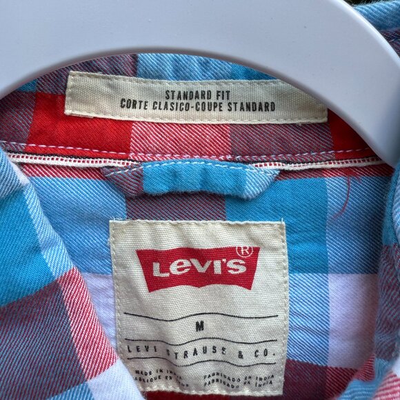 Levi's Shirt - Picture 2 of 7